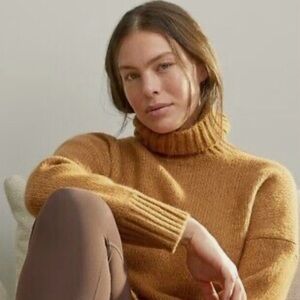 Everlane The‎ Cloud Turtleneck Alpaca wool blend size S camel brown tan sweater